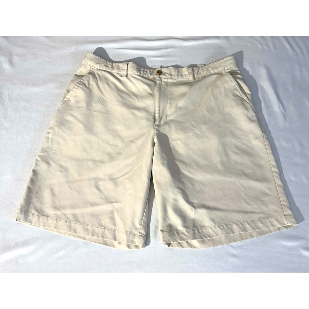 IZOD Golf Mens Size 40 Beige Chino‎ Performance Playing Shorts Good Condition!